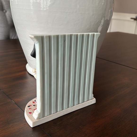 Precious Moments Blackhawks Stanley Cup - Picture 3 of 3